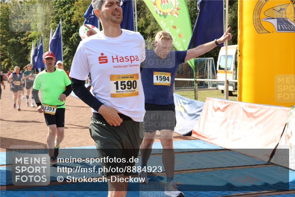 14.09.2025 - Airport Race Strokosch-Dieckow http://msf.ph/oto/8884923 14.09.2025 12:49:07 Ziel 43, 86, 160, 490, 610, 860, 1214, 1221, 1351, 1594, 4204 meine-sportfotos.de