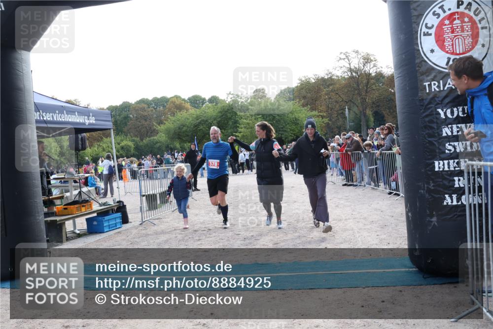 14.09.2025 - Stadtparktriathlon Strokosch-Dieckow http://msf.ph/oto/8884925 14.09.2025 10:57:38 Ziel 524, 578, 611 meine-sportfotos.de