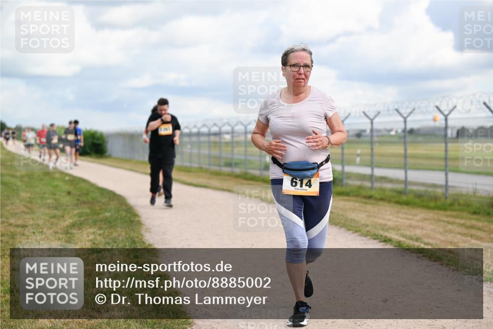14.09.2025 - Airport Race Dr. Thomas Lammeyer http://msf.ph/oto/8885002 14.09.2025 12:40:27 Laufen 614 meine-sportfotos.de