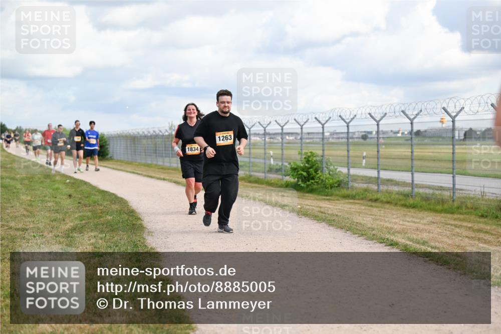14.09.2025 - Airport Race Dr. Thomas Lammeyer http://msf.ph/oto/8885005 14.09.2025 12:40:28 Laufen 1834, 1263 meine-sportfotos.de
