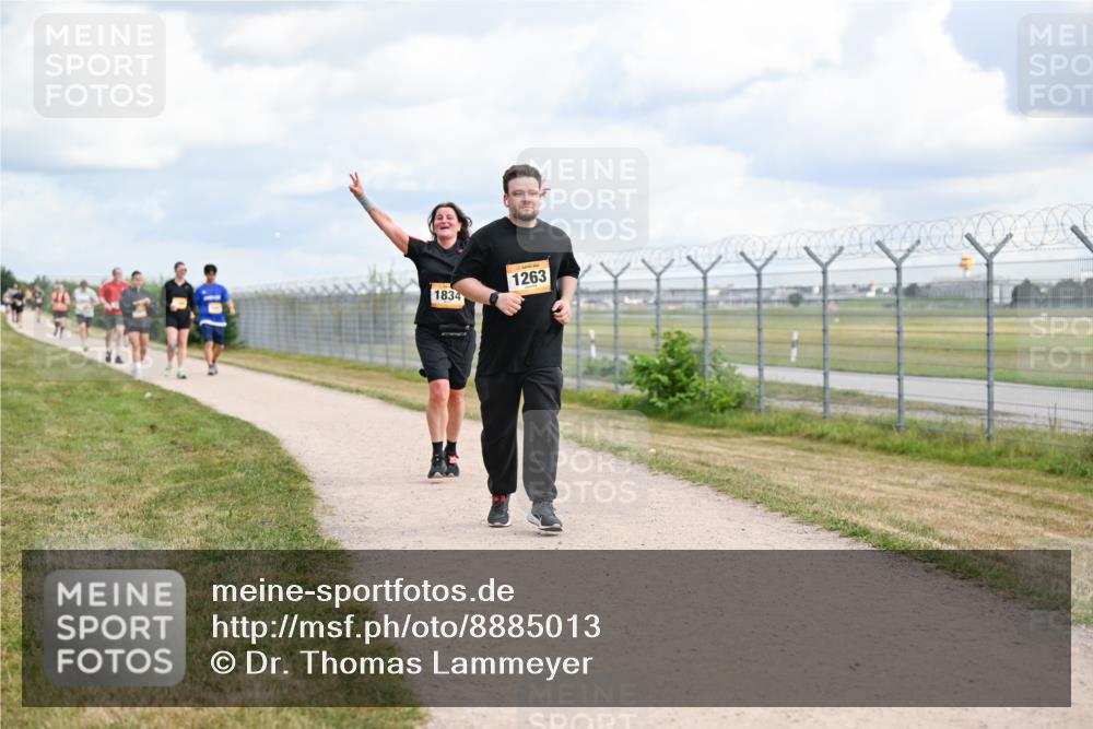 14.09.2025 - Airport Race Dr. Thomas Lammeyer http://msf.ph/oto/8885013 14.09.2025 12:40:29 Laufen 1834, 1263 meine-sportfotos.de