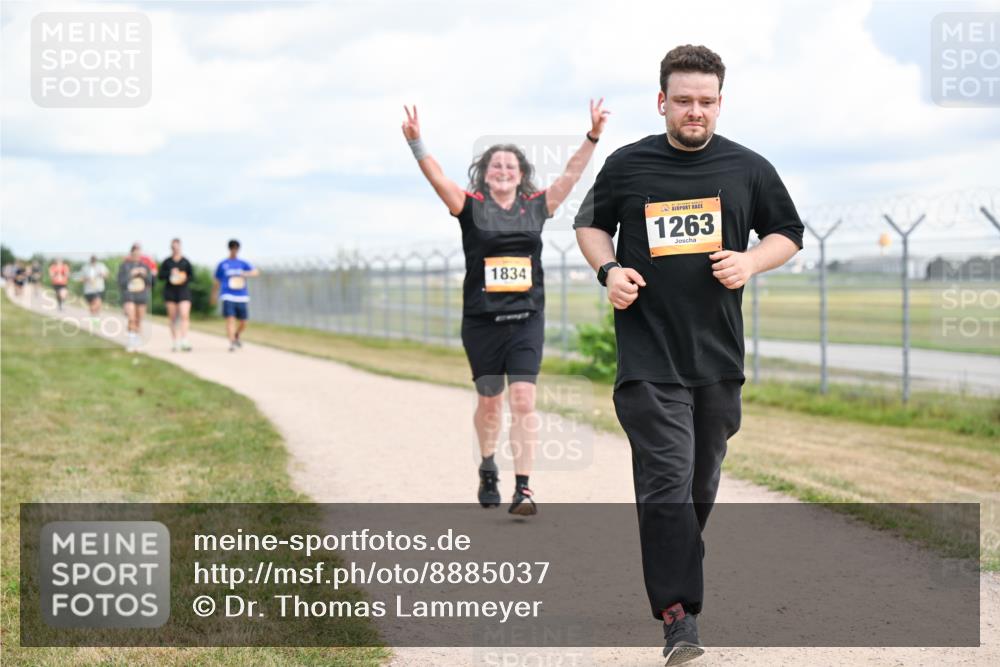 14.09.2025 - Airport Race Dr. Thomas Lammeyer http://msf.ph/oto/8885037 14.09.2025 12:40:31 Laufen 1834, 1263 meine-sportfotos.de