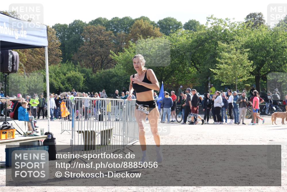 14.09.2025 - Stadtparktriathlon Strokosch-Dieckow http://msf.ph/oto/8885056 14.09.2025 11:01:28 Ziel 522 meine-sportfotos.de
