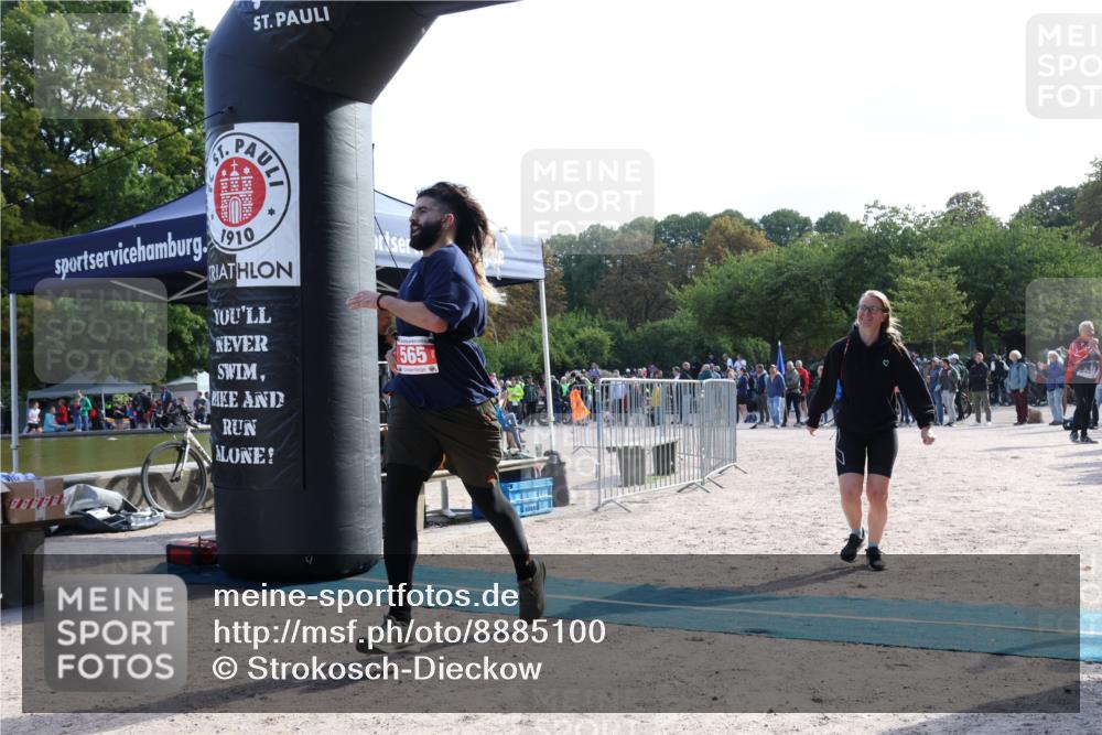 14.09.2025 - Stadtparktriathlon Strokosch-Dieckow http://msf.ph/oto/8885100 14.09.2025 11:02:22 Ziel 565 meine-sportfotos.de