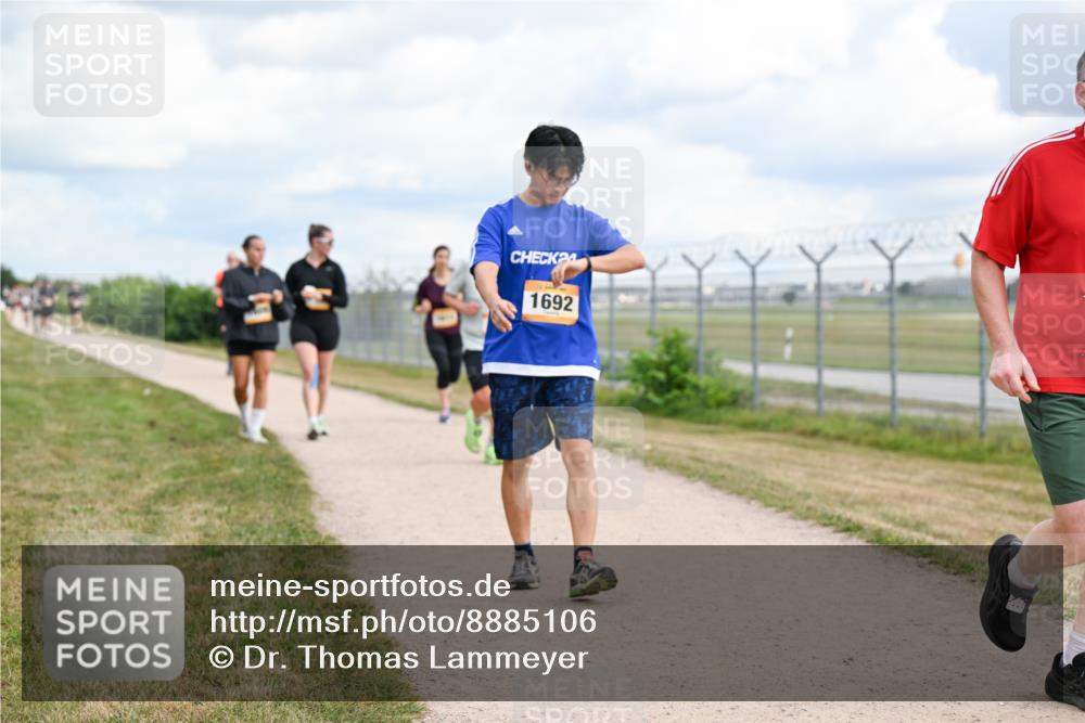 14.09.2025 - Airport Race Dr. Thomas Lammeyer http://msf.ph/oto/8885106 14.09.2025 12:40:45 Laufen 1692 meine-sportfotos.de