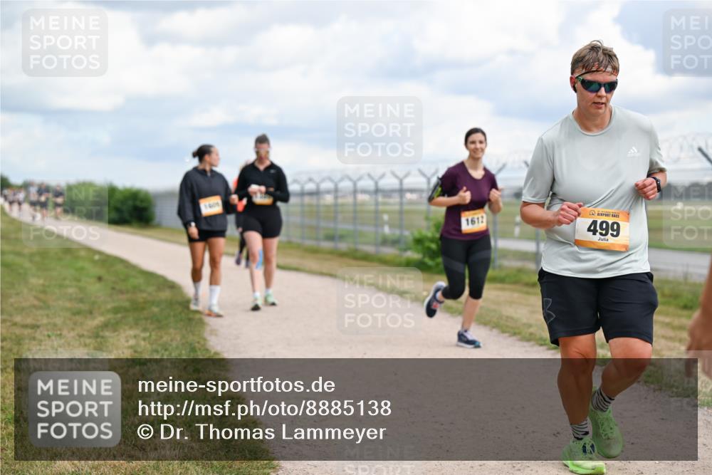 14.09.2025 - Airport Race Dr. Thomas Lammeyer http://msf.ph/oto/8885138 14.09.2025 12:40:48 Laufen 1612, 499 meine-sportfotos.de