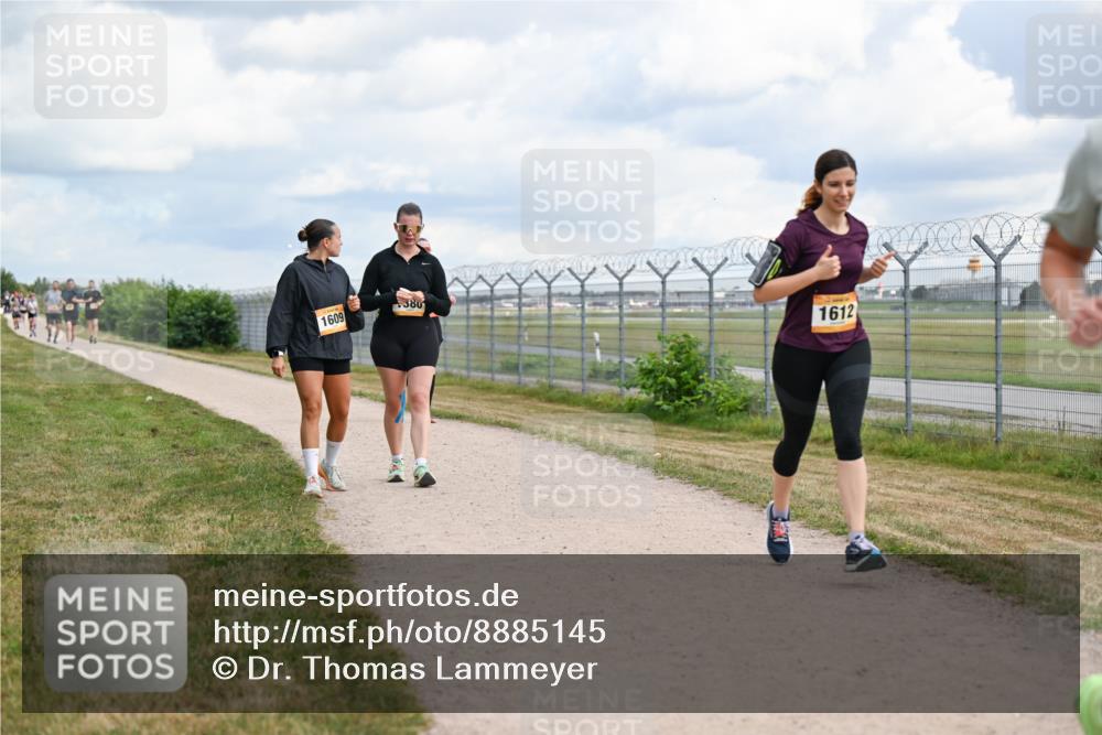 14.09.2025 - Airport Race Dr. Thomas Lammeyer http://msf.ph/oto/8885145 14.09.2025 12:40:49 Laufen 1609, 380, 1612 meine-sportfotos.de
