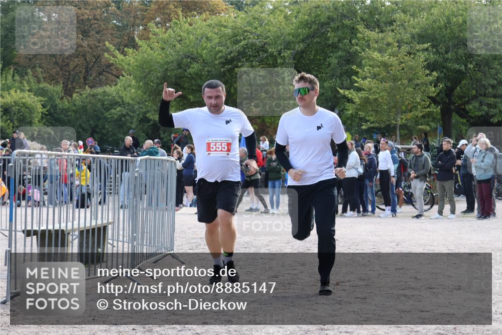 14.09.2025 - Stadtparktriathlon Strokosch-Dieckow http://msf.ph/oto/8885147 14.09.2025 11:03:09 Ziel 555 meine-sportfotos.de