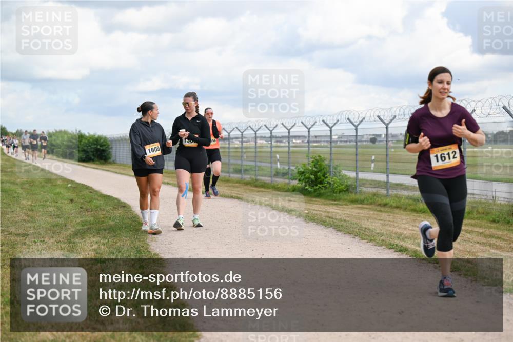 14.09.2025 - Airport Race Dr. Thomas Lammeyer http://msf.ph/oto/8885156 14.09.2025 12:40:49 Laufen 1609, 556, 1612 meine-sportfotos.de