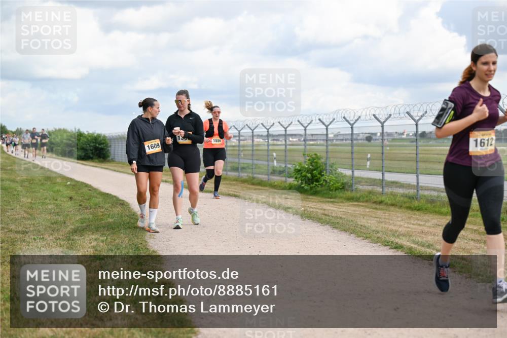 14.09.2025 - Airport Race Dr. Thomas Lammeyer http://msf.ph/oto/8885161 14.09.2025 12:40:50 Laufen 130, 1609, 1556, 1612 meine-sportfotos.de