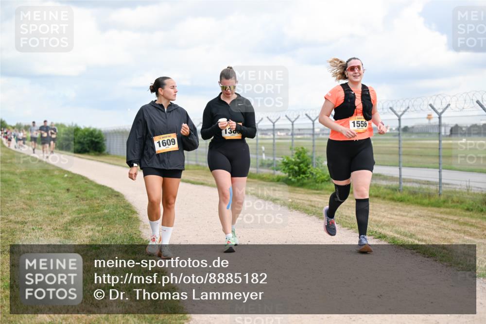 14.09.2025 - Airport Race Dr. Thomas Lammeyer http://msf.ph/oto/8885182 14.09.2025 12:40:53 Laufen 1609, 1300, 1556 meine-sportfotos.de