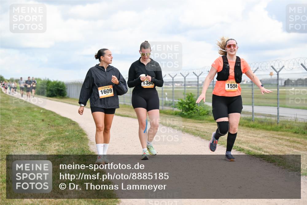 14.09.2025 - Airport Race Dr. Thomas Lammeyer http://msf.ph/oto/8885185 14.09.2025 12:40:53 Laufen 1609, 1380, 1556 meine-sportfotos.de