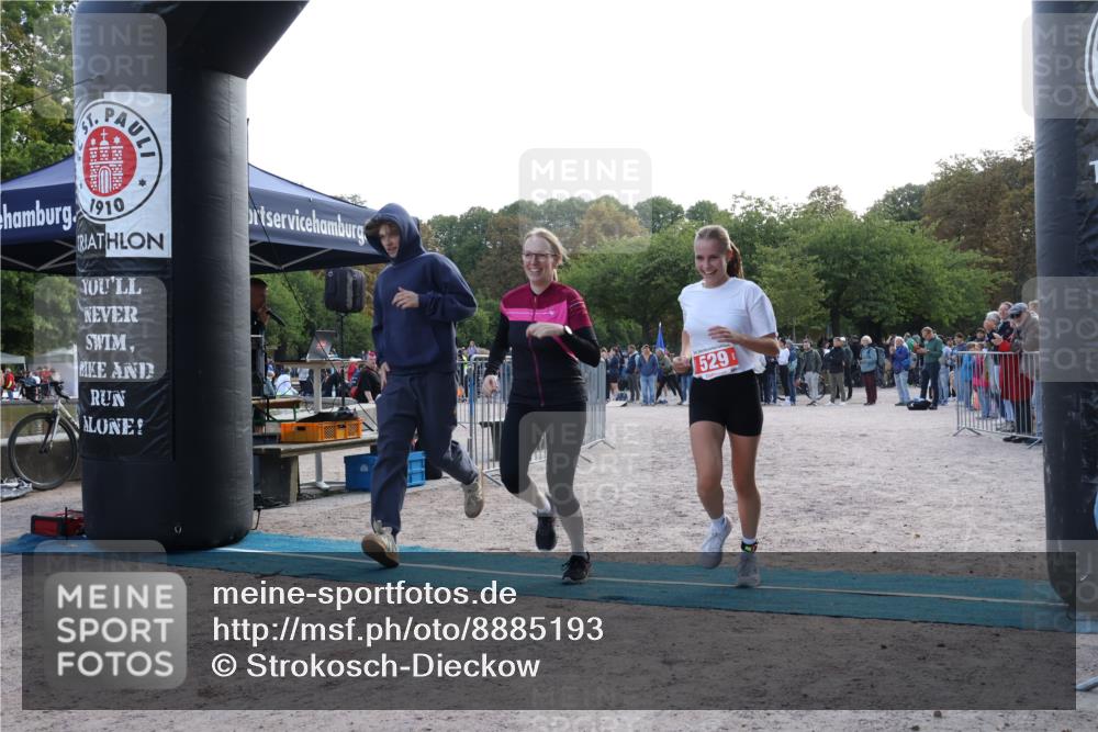 14.09.2025 - Stadtparktriathlon Strokosch-Dieckow http://msf.ph/oto/8885193 14.09.2025 11:03:33 Ziel 529, 592, 618 meine-sportfotos.de