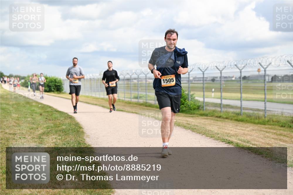 14.09.2025 - Airport Race Dr. Thomas Lammeyer http://msf.ph/oto/8885219 14.09.2025 12:41:10 Laufen 1505 meine-sportfotos.de