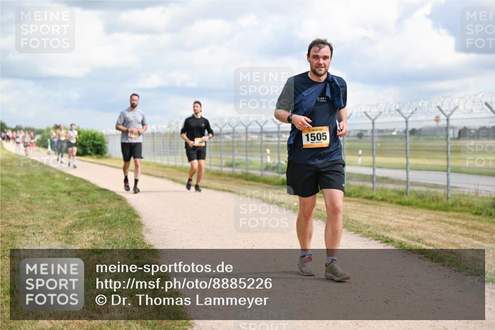14.09.2025 - Airport Race Dr. Thomas Lammeyer http://msf.ph/oto/8885226 14.09.2025 12:41:11 Laufen 1505 meine-sportfotos.de