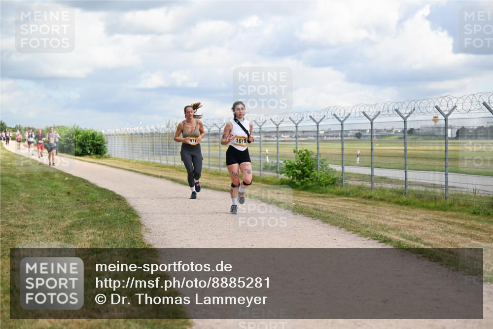 14.09.2025 - Airport Race Dr. Thomas Lammeyer http://msf.ph/oto/8885281 14.09.2025 12:41:20 Laufen 971, 1619 meine-sportfotos.de