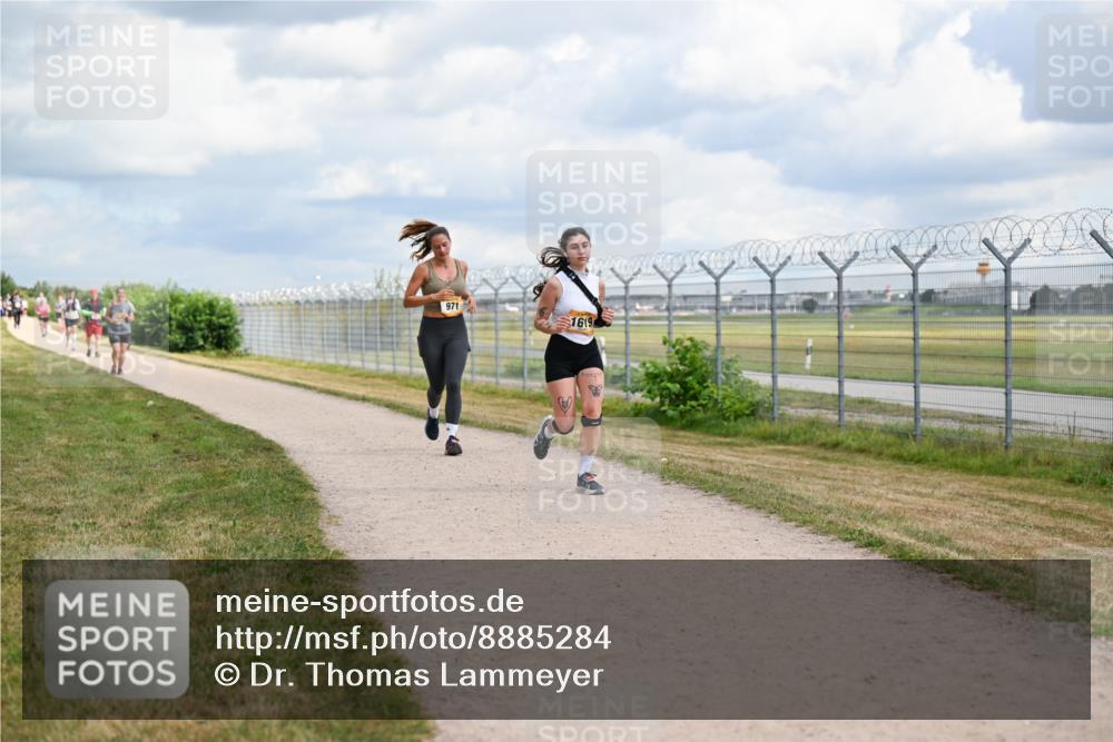 14.09.2025 - Airport Race Dr. Thomas Lammeyer http://msf.ph/oto/8885284 14.09.2025 12:41:20 Laufen 971, 1619 meine-sportfotos.de