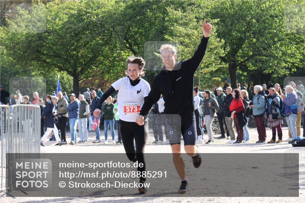 14.09.2025 - Stadtparktriathlon Strokosch-Dieckow http://msf.ph/oto/8885291 14.09.2025 11:05:30 Ziel 573, 620 meine-sportfotos.de