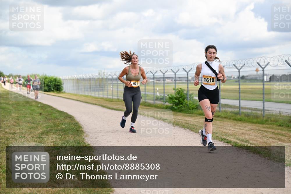 14.09.2025 - Airport Race Dr. Thomas Lammeyer http://msf.ph/oto/8885308 14.09.2025 12:41:22 Laufen 1619, 971 meine-sportfotos.de