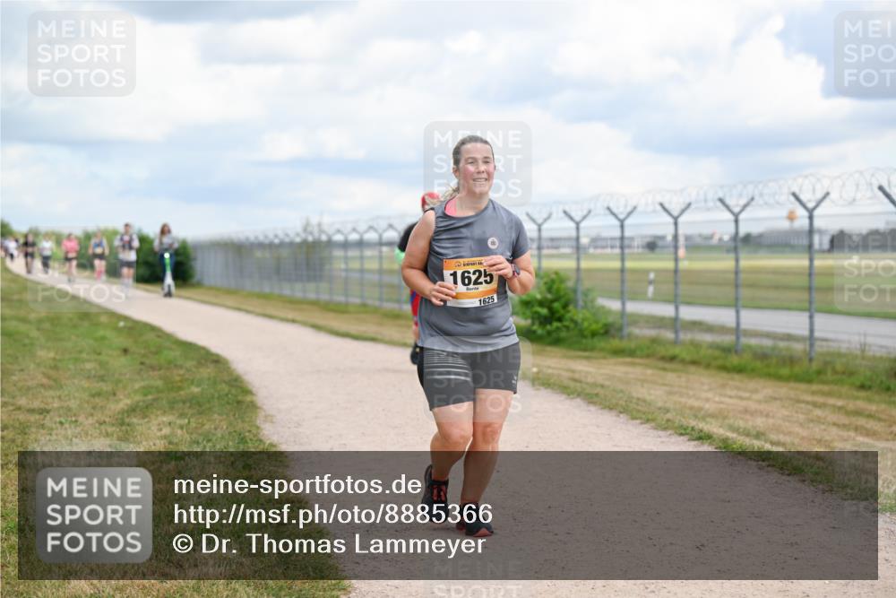 14.09.2025 - Airport Race Dr. Thomas Lammeyer http://msf.ph/oto/8885366 14.09.2025 12:41:36 Laufen 1625, 1625 meine-sportfotos.de