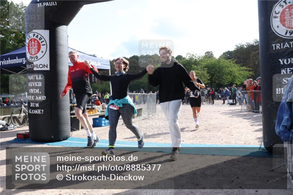 14.09.2025 - Stadtparktriathlon Strokosch-Dieckow http://msf.ph/oto/8885377 14.09.2025 11:06:25 Ziel 614, 660 meine-sportfotos.de