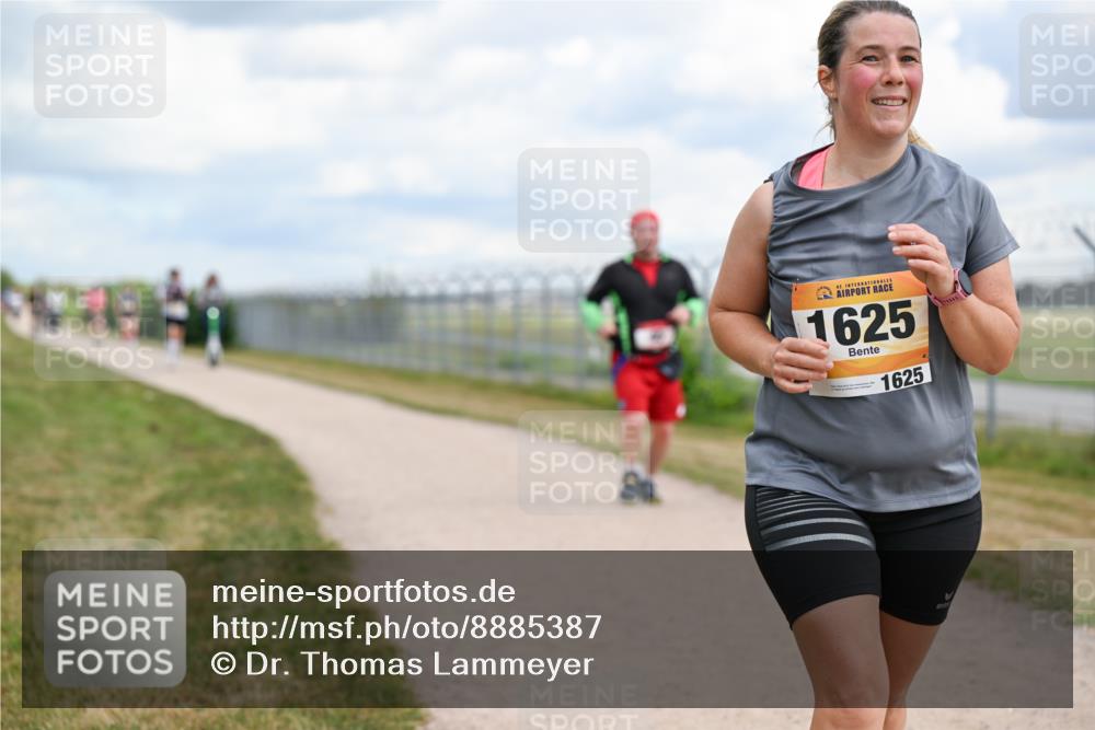 14.09.2025 - Airport Race Dr. Thomas Lammeyer http://msf.ph/oto/8885387 14.09.2025 12:41:37 Laufen 42, 1625, 1625 meine-sportfotos.de