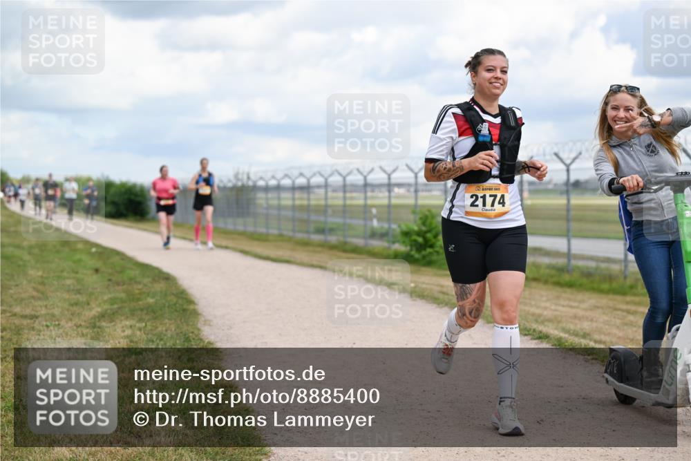14.09.2025 - Airport Race Dr. Thomas Lammeyer http://msf.ph/oto/8885400 14.09.2025 12:41:50 Laufen 2174 meine-sportfotos.de