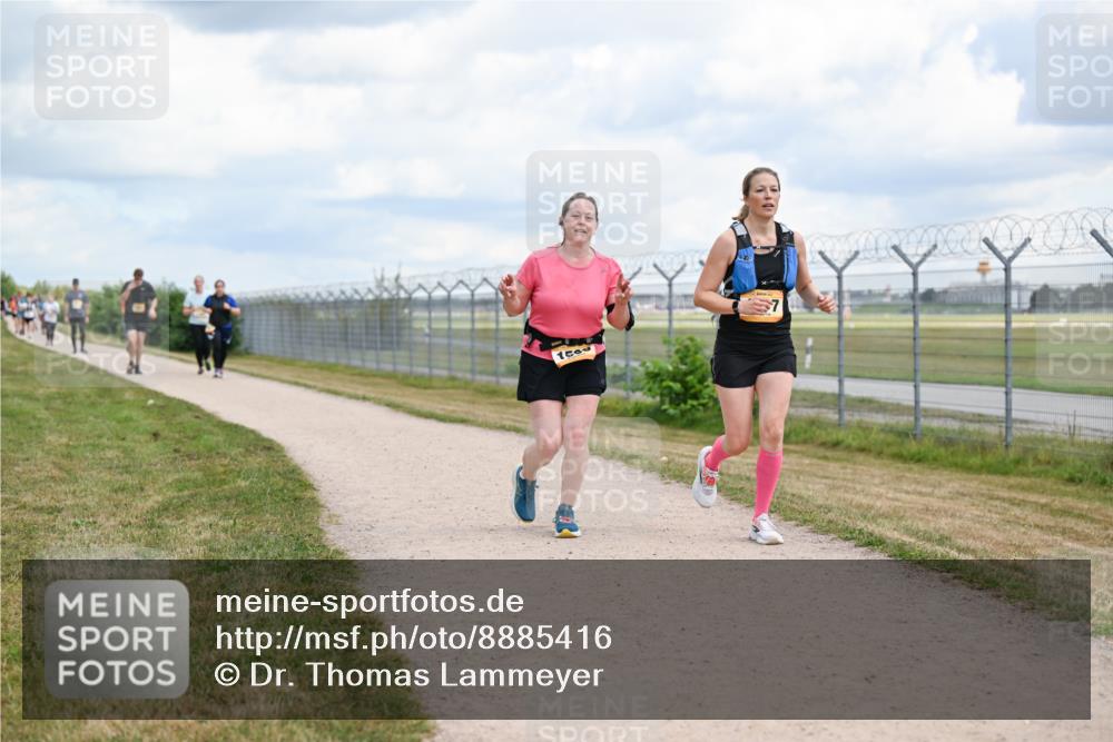 14.09.2025 - Airport Race Dr. Thomas Lammeyer http://msf.ph/oto/8885416 14.09.2025 12:41:56 Laufen  meine-sportfotos.de