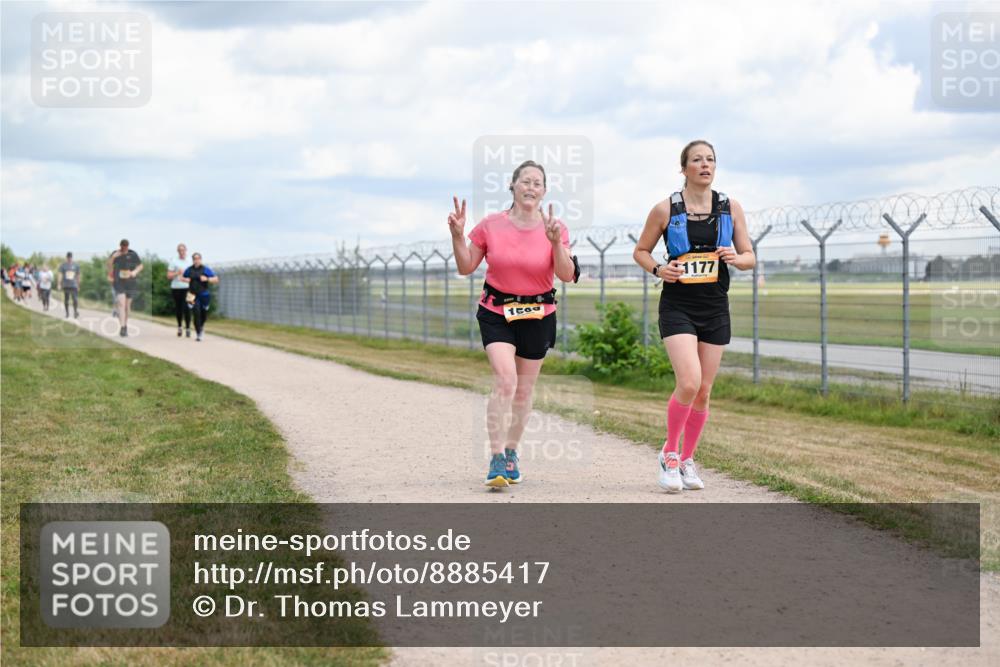 14.09.2025 - Airport Race Dr. Thomas Lammeyer http://msf.ph/oto/8885417 14.09.2025 12:41:57 Laufen 1500, 1177 meine-sportfotos.de