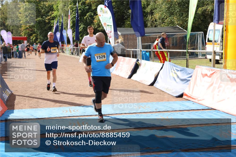 14.09.2025 - Airport Race Strokosch-Dieckow http://msf.ph/oto/8885459 14.09.2025 12:50:27 Ziel 97, 448, 546, 1529, 1750, 1908, 1927 meine-sportfotos.de