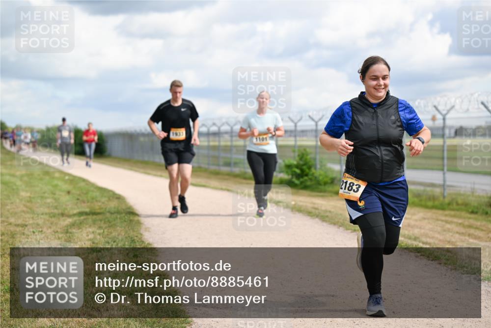 14.09.2025 - Airport Race Dr. Thomas Lammeyer http://msf.ph/oto/8885461 14.09.2025 12:42:08 Laufen 1933, 2183 meine-sportfotos.de