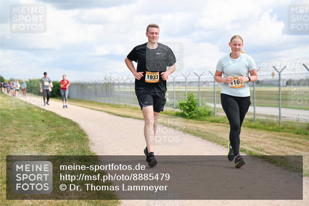 14.09.2025 - Airport Race Dr. Thomas Lammeyer http://msf.ph/oto/8885479 14.09.2025 12:42:10 Laufen 1933, 10 meine-sportfotos.de
