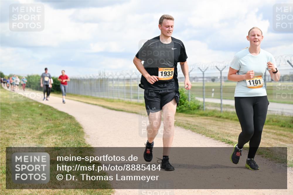 14.09.2025 - Airport Race Dr. Thomas Lammeyer http://msf.ph/oto/8885484 14.09.2025 12:42:10 Laufen 1933, 1101 meine-sportfotos.de