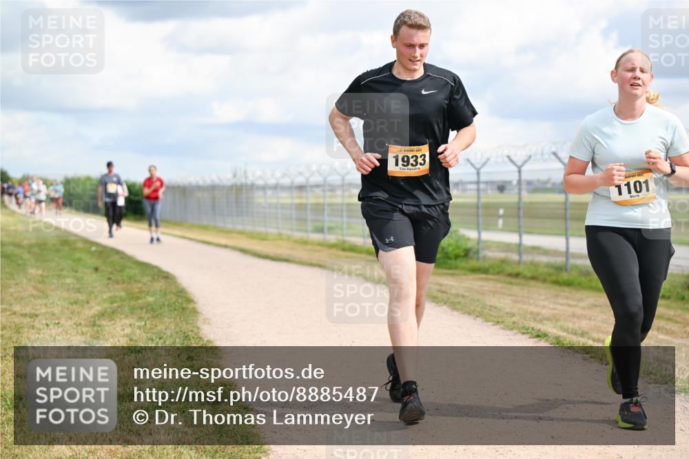 14.09.2025 - Airport Race Dr. Thomas Lammeyer http://msf.ph/oto/8885487 14.09.2025 12:42:10 Laufen 1933, 1101 meine-sportfotos.de