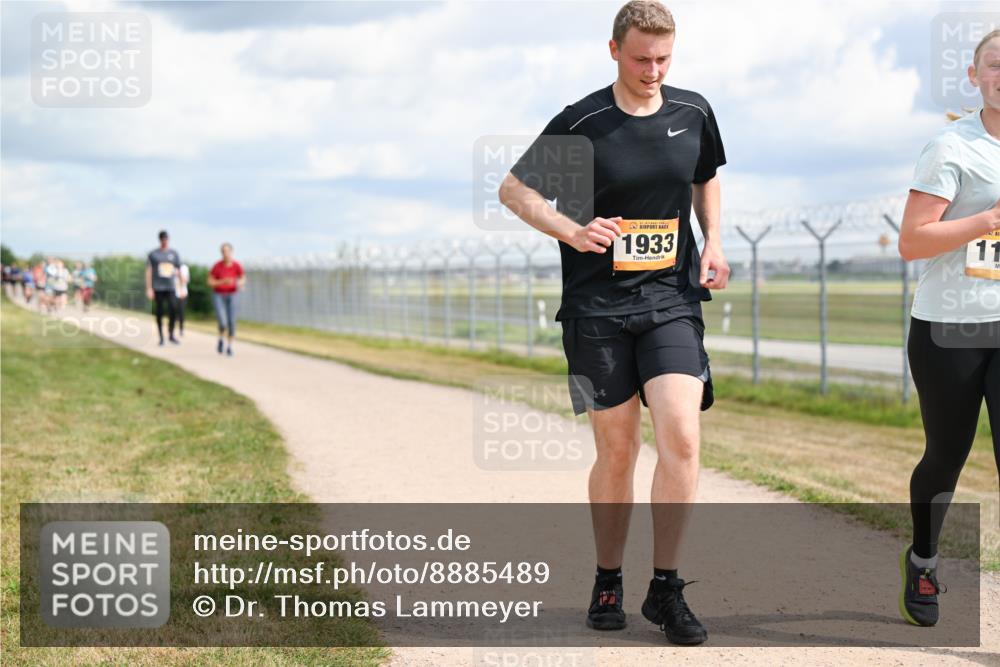 14.09.2025 - Airport Race Dr. Thomas Lammeyer http://msf.ph/oto/8885489 14.09.2025 12:42:11 Laufen 1933, 11 meine-sportfotos.de