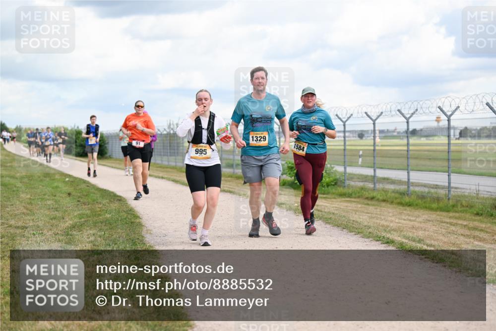 14.09.2025 - Airport Race Dr. Thomas Lammeyer http://msf.ph/oto/8885532 14.09.2025 12:42:32 Laufen 91, 995, 1329, 1584 meine-sportfotos.de