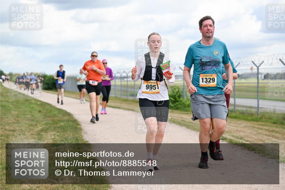 14.09.2025 - Airport Race Dr. Thomas Lammeyer http://msf.ph/oto/8885548 14.09.2025 12:42:33 Laufen 995, 1329 meine-sportfotos.de