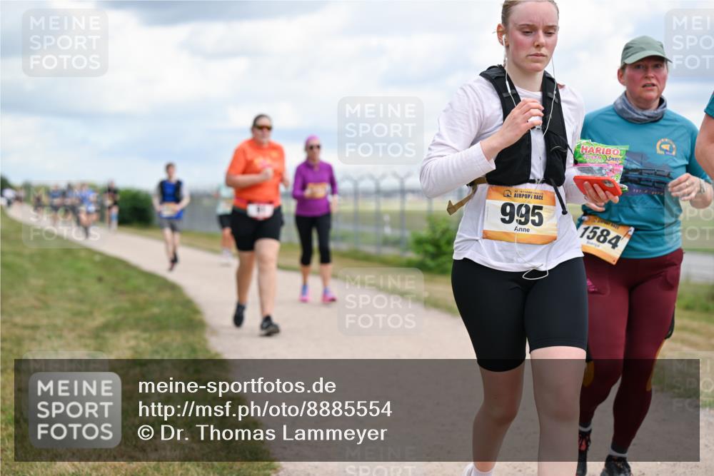 14.09.2025 - Airport Race Dr. Thomas Lammeyer http://msf.ph/oto/8885554 14.09.2025 12:42:34 Laufen 995, 1584 meine-sportfotos.de