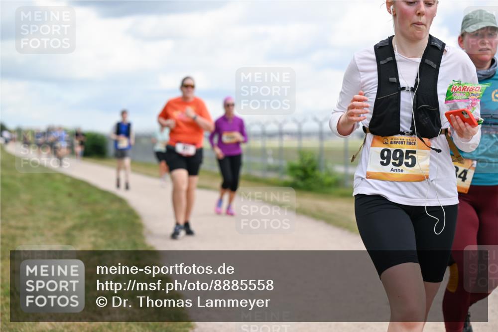 14.09.2025 - Airport Race Dr. Thomas Lammeyer http://msf.ph/oto/8885558 14.09.2025 12:42:34 Laufen 47, 995, 4 meine-sportfotos.de