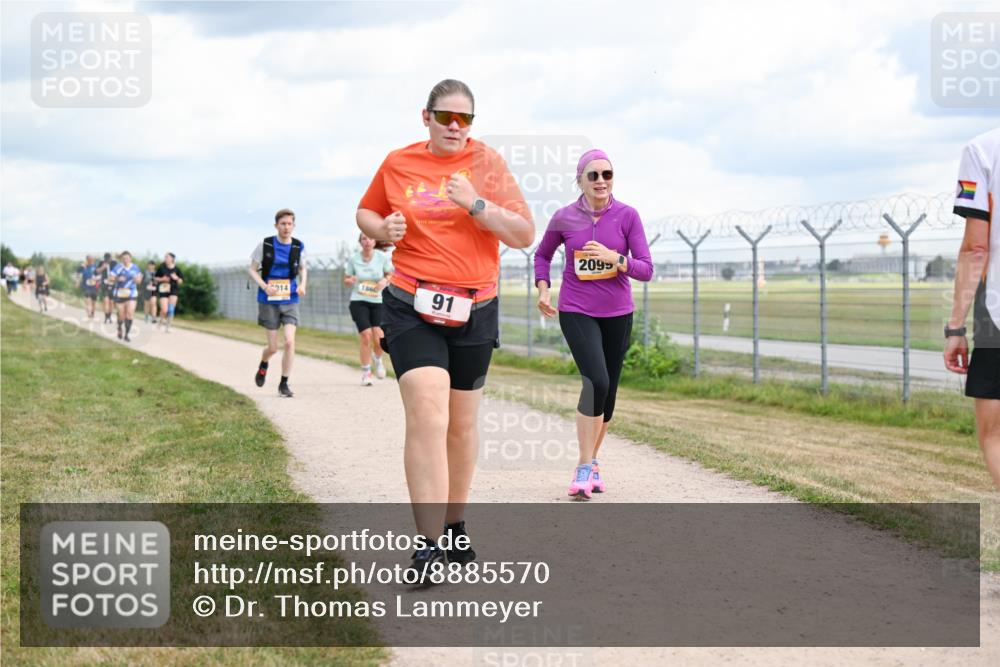 14.09.2025 - Airport Race Dr. Thomas Lammeyer http://msf.ph/oto/8885570 14.09.2025 12:42:36 Laufen 1860, 214, 91, 2099 meine-sportfotos.de