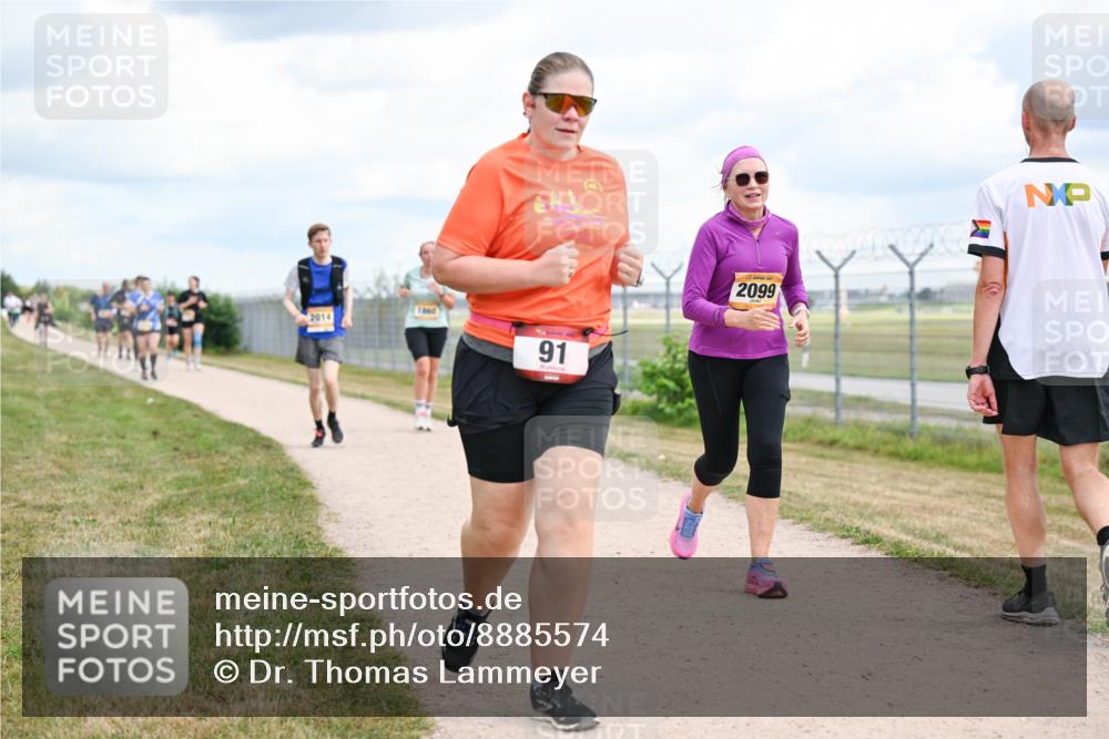 14.09.2025 - Airport Race Dr. Thomas Lammeyer http://msf.ph/oto/8885574 14.09.2025 12:42:37 Laufen 2014, 91, 2099 meine-sportfotos.de