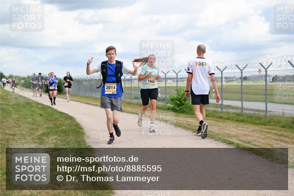 14.09.2025 - Airport Race Dr. Thomas Lammeyer http://msf.ph/oto/8885595 14.09.2025 12:42:39 Laufen 2014, 2014, 1860 meine-sportfotos.de