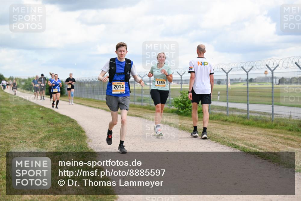 14.09.2025 - Airport Race Dr. Thomas Lammeyer http://msf.ph/oto/8885597 14.09.2025 12:42:40 Laufen 2014, 2014, 1860 meine-sportfotos.de