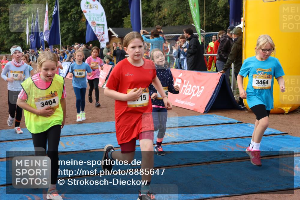 14.09.2025 - Airport Race Strokosch-Dieckow http://msf.ph/oto/8885647 14.09.2025 10:29:32 Ziel 3044, 3125, 3187, 3213, 3267, 3270, 3339, 3346, 3382, 3391, 3404, 3464, 3481, 3486, 3555, 3715, 3720, 3751 meine-sportfotos.de