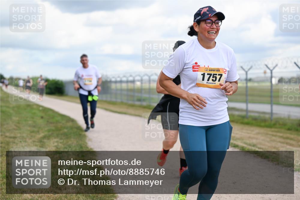 14.09.2025 - Airport Race Dr. Thomas Lammeyer http://msf.ph/oto/8885746 14.09.2025 12:43:25 Laufen 1757 meine-sportfotos.de