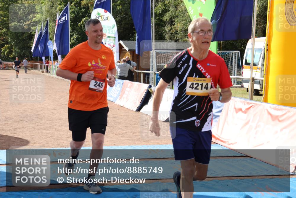 14.09.2025 - Airport Race Strokosch-Dieckow http://msf.ph/oto/8885749 14.09.2025 12:51:23 Ziel 246, 4214 meine-sportfotos.de