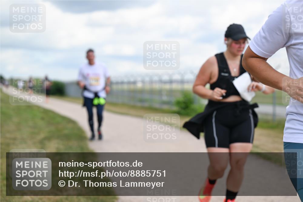14.09.2025 - Airport Race Dr. Thomas Lammeyer http://msf.ph/oto/8885751 14.09.2025 12:43:26 Laufen  meine-sportfotos.de