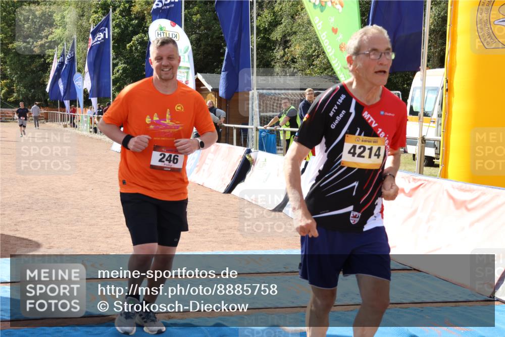 14.09.2025 - Airport Race Strokosch-Dieckow http://msf.ph/oto/8885758 14.09.2025 12:51:23 Ziel 246, 4214 meine-sportfotos.de