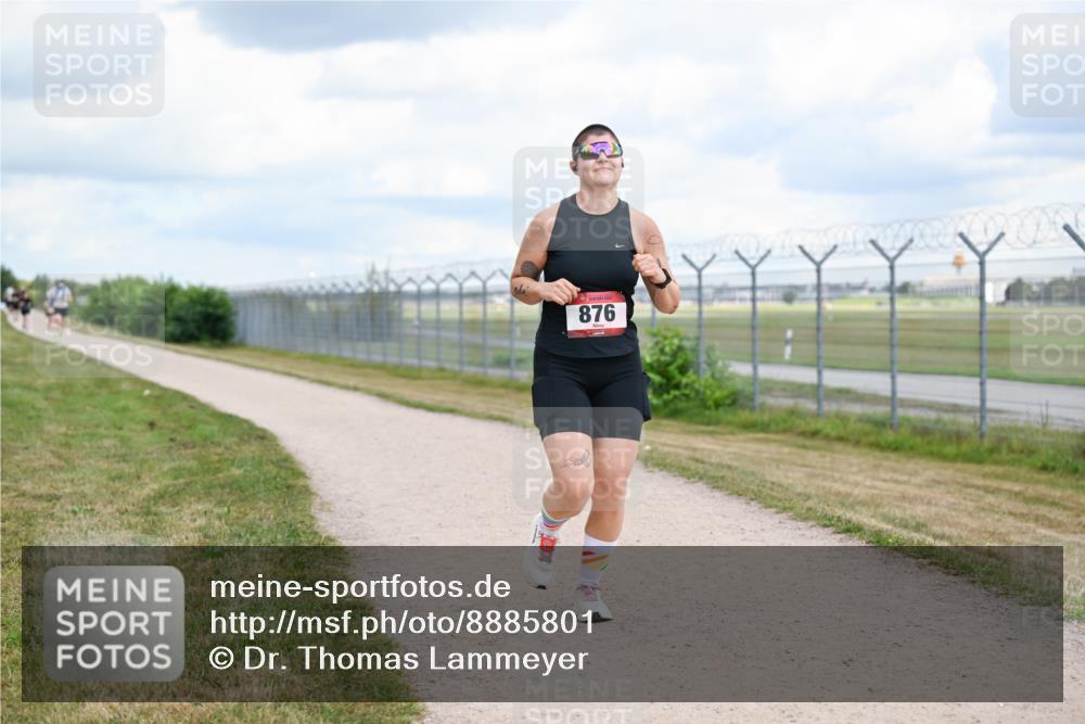 14.09.2025 - Airport Race Dr. Thomas Lammeyer http://msf.ph/oto/8885801 14.09.2025 12:43:41 Laufen 876 meine-sportfotos.de