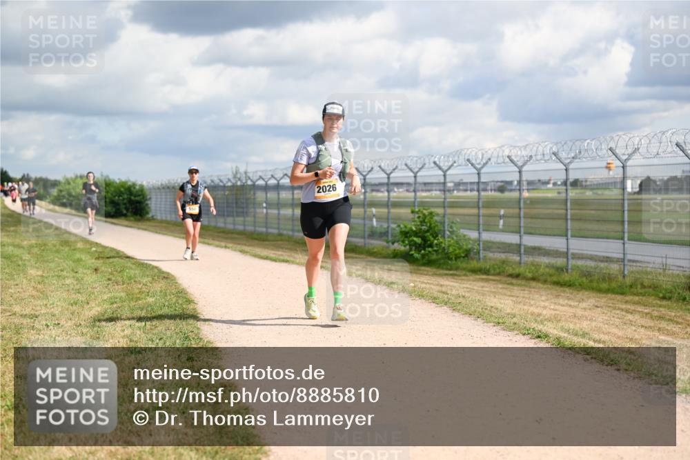 14.09.2025 - Airport Race Dr. Thomas Lammeyer http://msf.ph/oto/8885810 14.09.2025 12:44:03 Laufen 2026 meine-sportfotos.de
